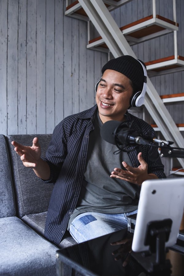 Comment se lancer dans la production de podcasts ?